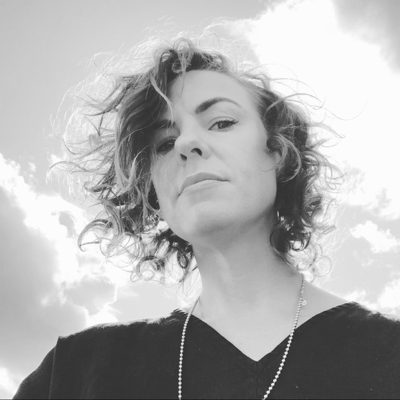 Meet your Posher, Marriah - Picture 2 of 2